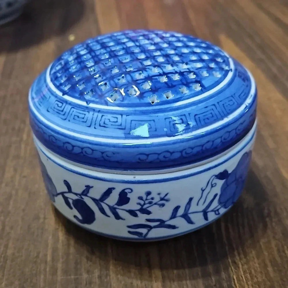 VINTAGE POTPOURRI DISH - Picture 3 of 6